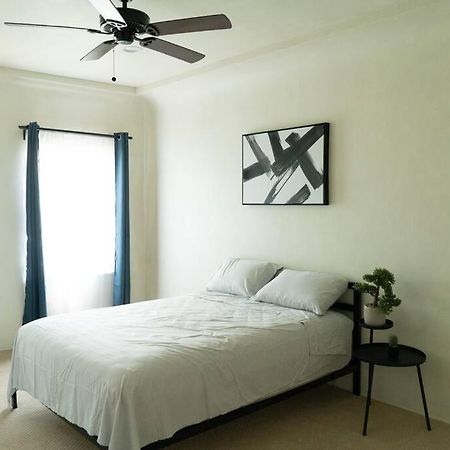 Spacious 2-Bedroom Unit In Hollywood Los Angeles Extérieur photo